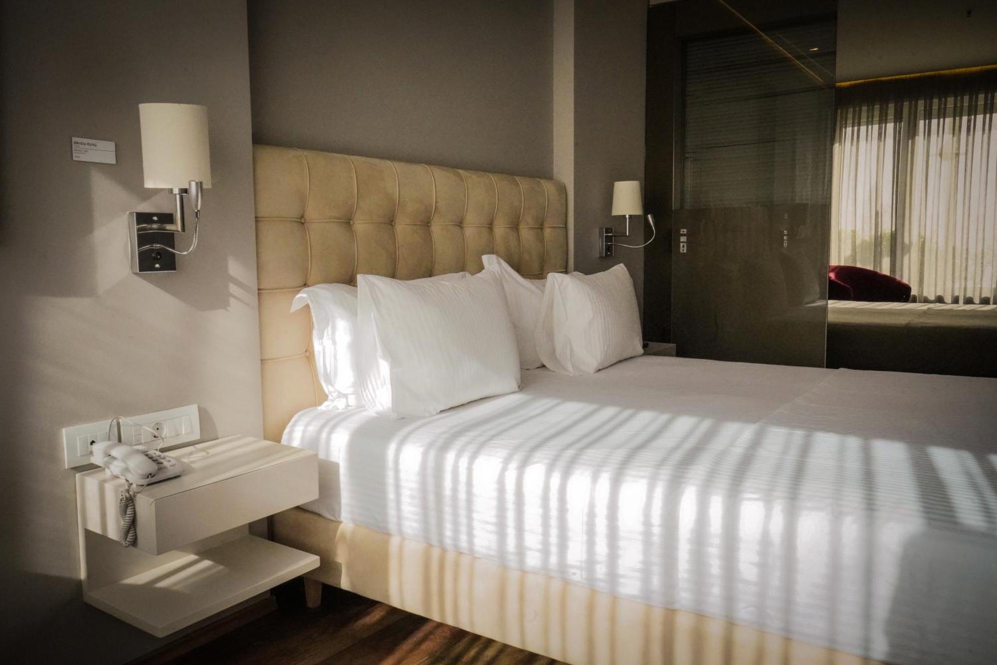 Bougainville Bay Hotel Sarandë エクステリア 写真