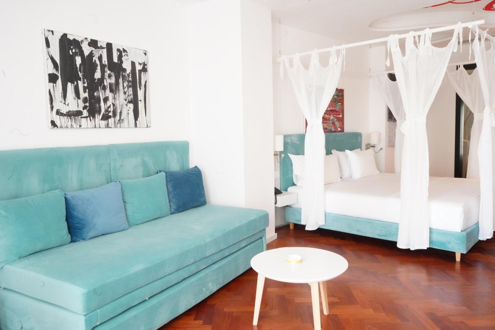 Bougainville Bay Hotel Sarandë エクステリア 写真