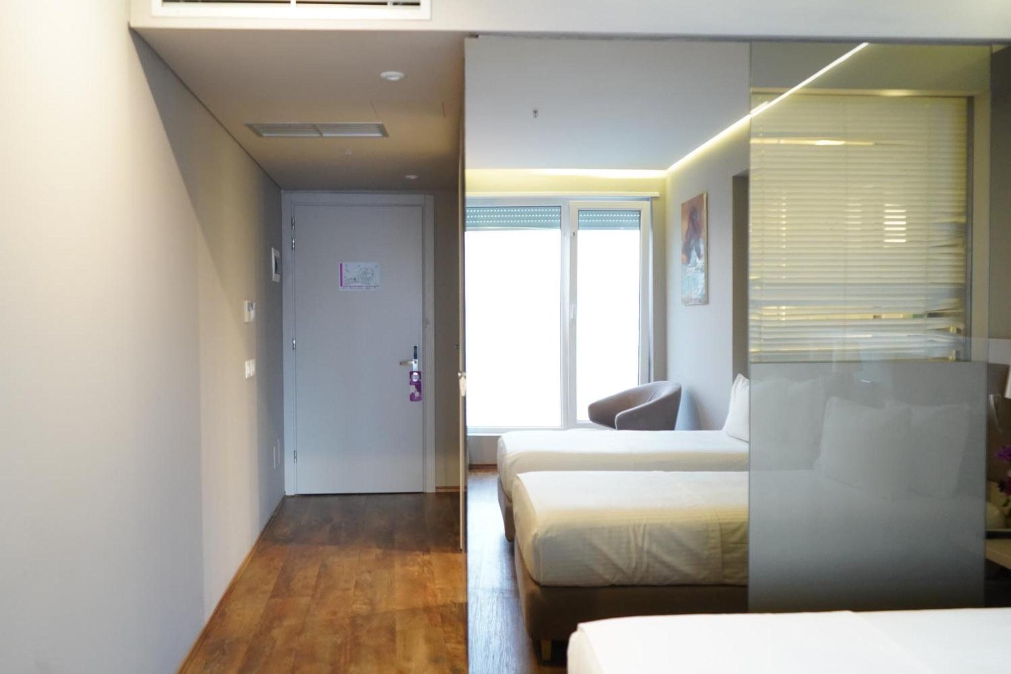 Bougainville Bay Hotel Sarandë エクステリア 写真